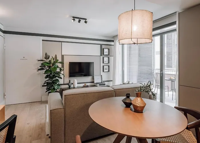 Lejlighed Lucien - 1 Bedroom And Balcony In Santo Antonio Lisboa